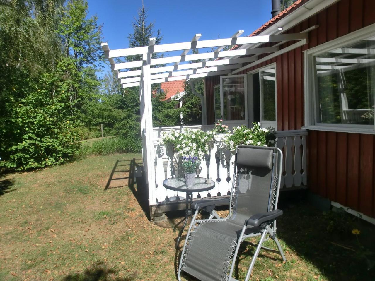 Bjoerkslingan Villa Vimmerby Exterior photo